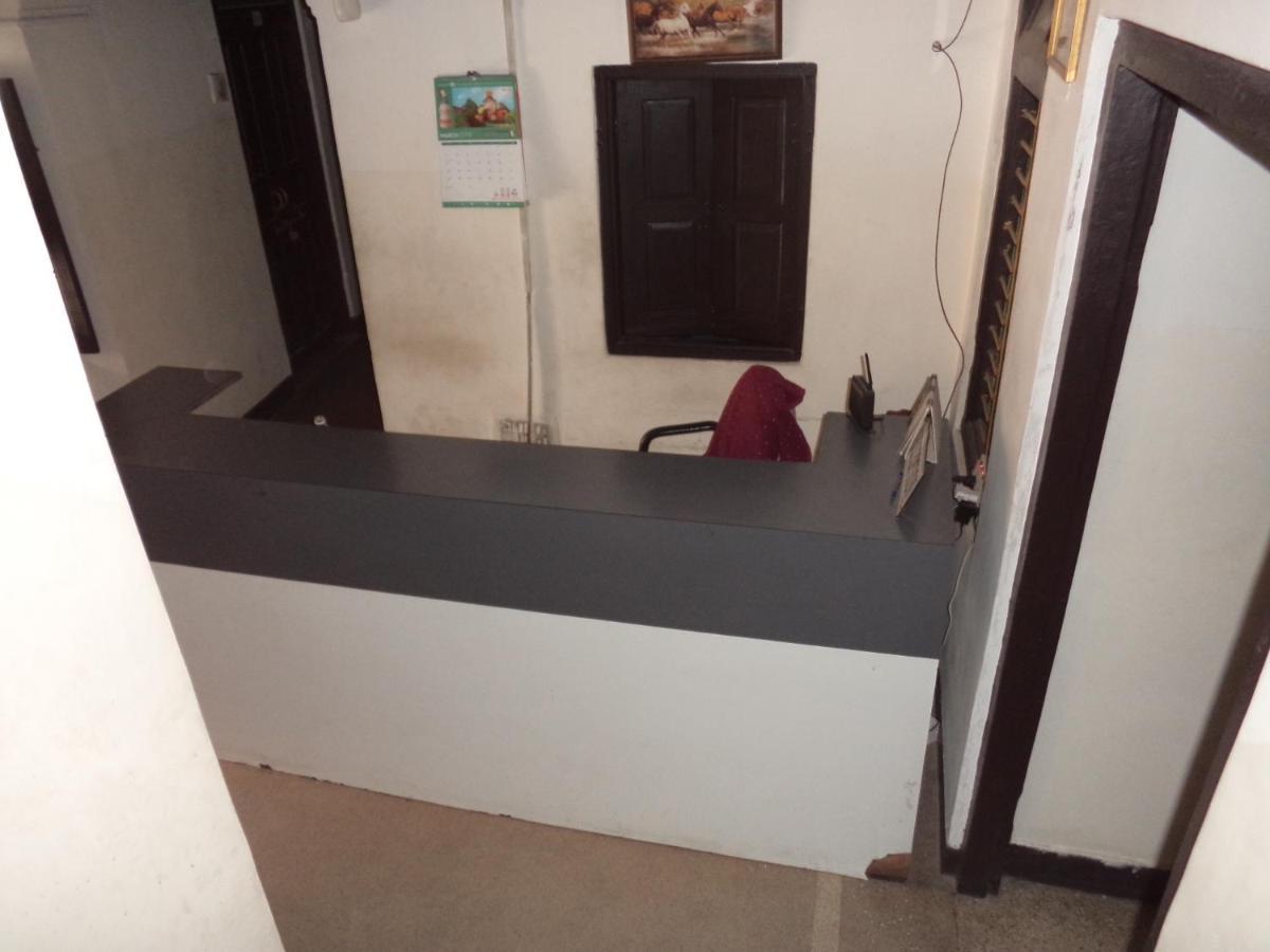 Hotel Rajhans Jaipur Dış mekan fotoğraf
